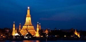wat-arun-templo-del-amanecer-en-Bangkok